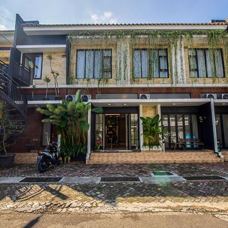 Casa Ts 16 Hotel Malang Eksteriør billede