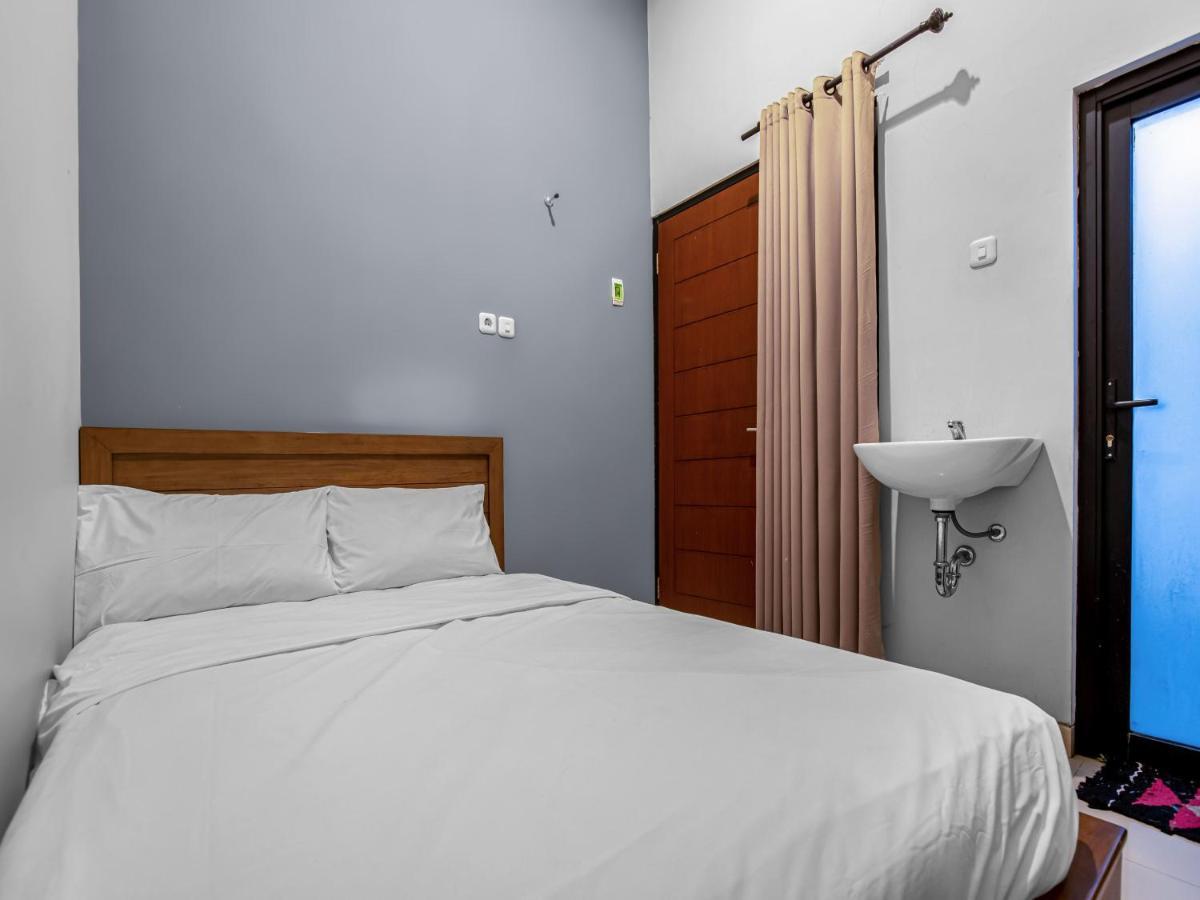 Casa Ts 16 Hotel Malang Eksteriør billede